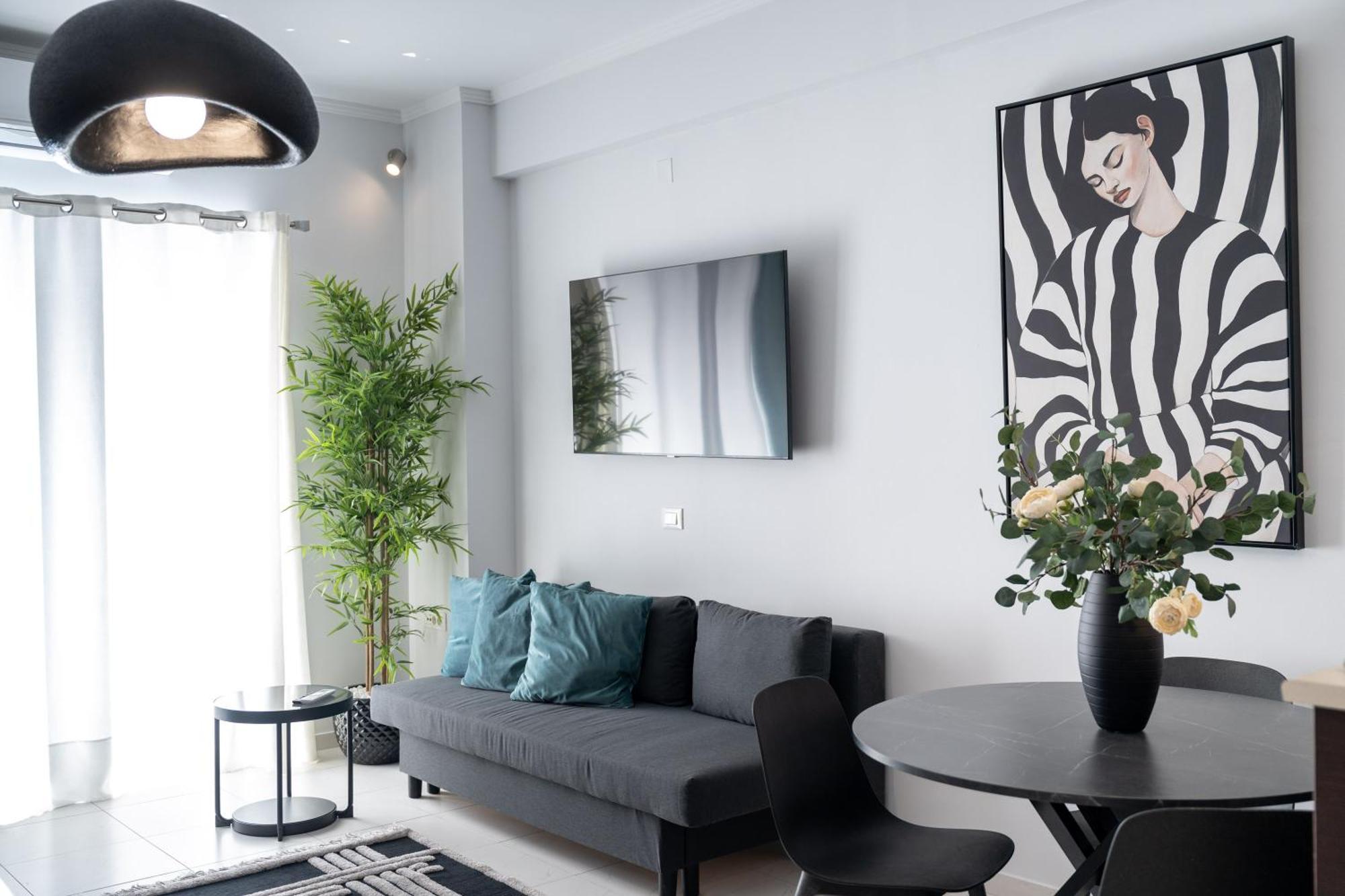 Byron Luxury Apartments Aigio Extérieur photo
